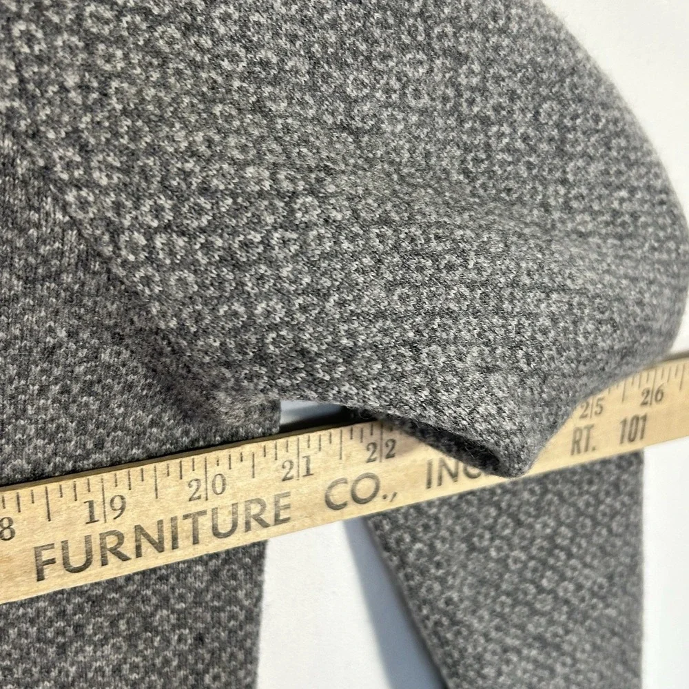 Saks Fifth Avenue Men's 100% Cashmere Quarter-Zip Pullover Sweater Gray Medium